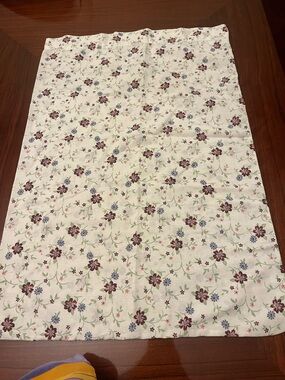 Floral Cotton Vintage pillow case  – White with Purple Floral Print